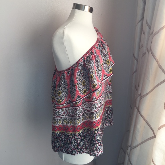 Lily Black Ruffle One Shoulder Floral Top Size XL - Picture 4 of 8